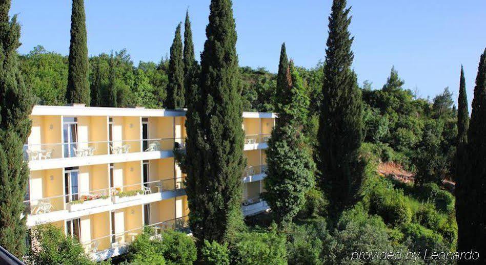 Astarea 2 Hotel Млини Екстериор снимка