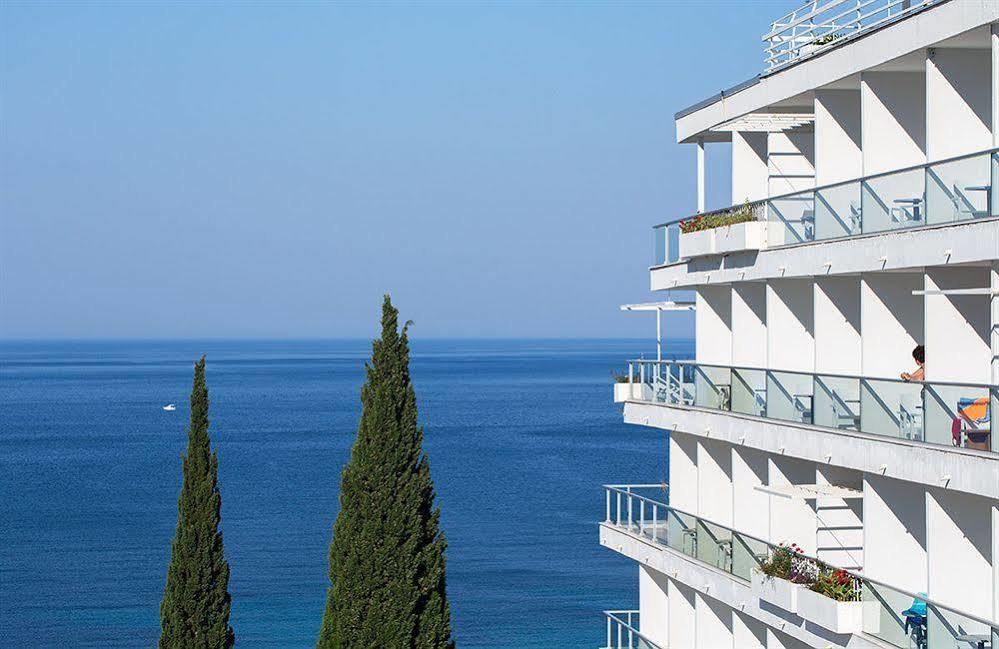 Astarea 2 Hotel Млини Екстериор снимка