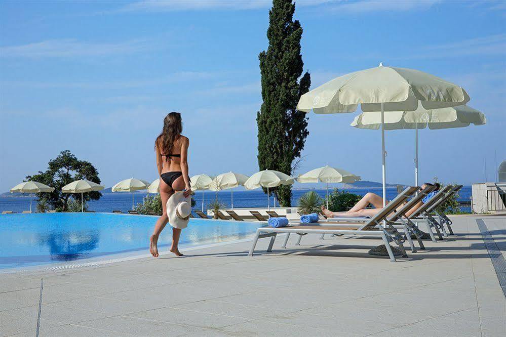 Astarea 2 Hotel Млини Екстериор снимка