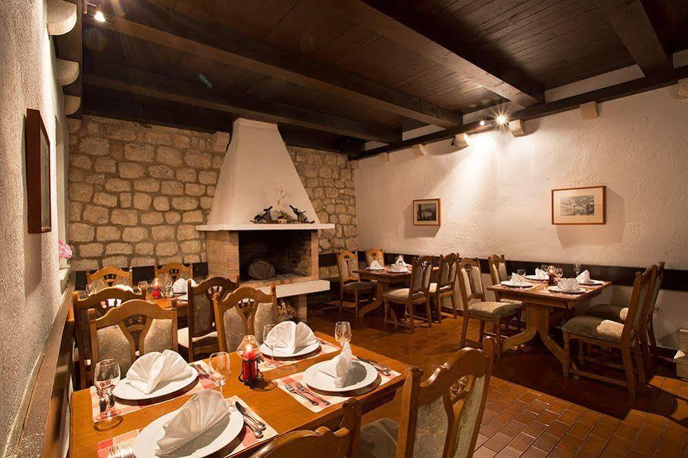 Astarea 2 Hotel Млини Екстериор снимка