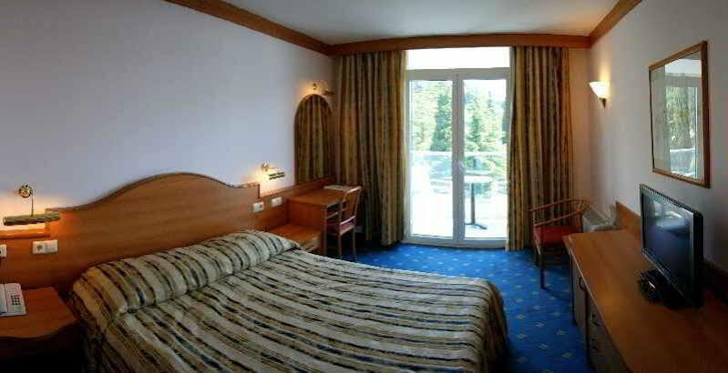 Astarea 2 Hotel Млини Екстериор снимка